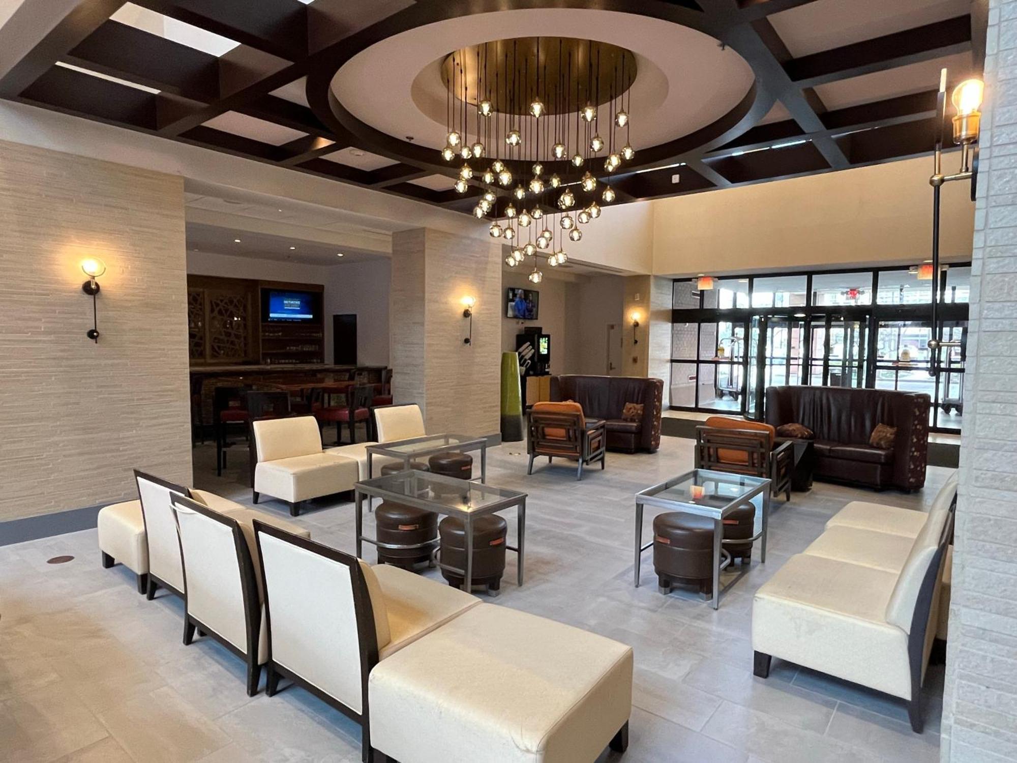 Chicago Marriott Suites O'Hare Rosemont Exterior foto