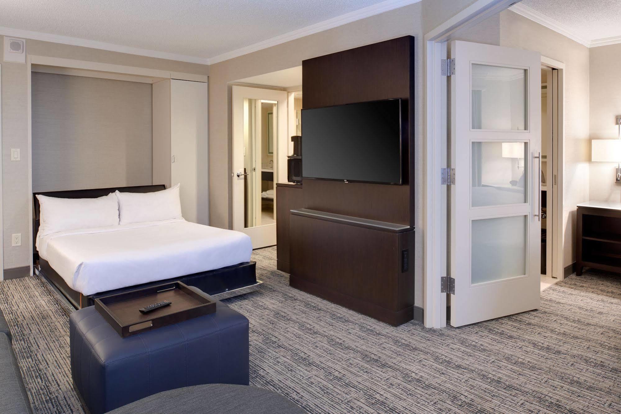 Chicago Marriott Suites O'Hare Rosemont Exterior foto